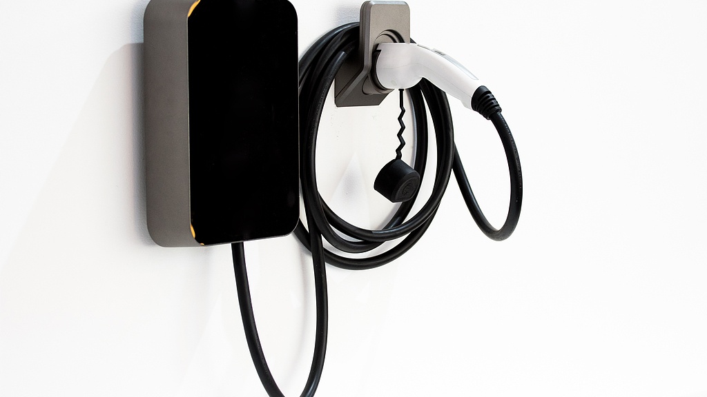 汽车为电网反向送电重庆电动车主首获售电收益